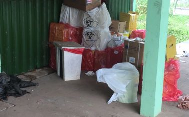 Secretária pede pra sair, hospital sem médicos e outros dramas na saúde